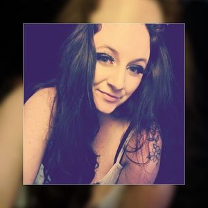 Meet your Posher, Cassandra